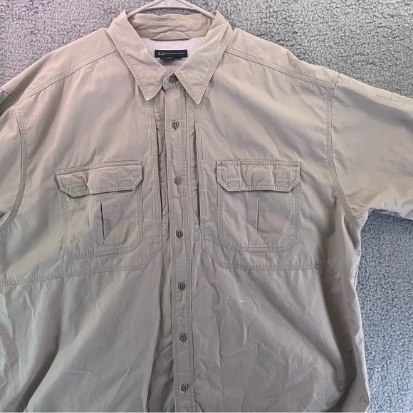 5.11 Tactical Men’s XXL Series Style 71152 Khaki Short Sleeve Button Up - Picture 2 of 14